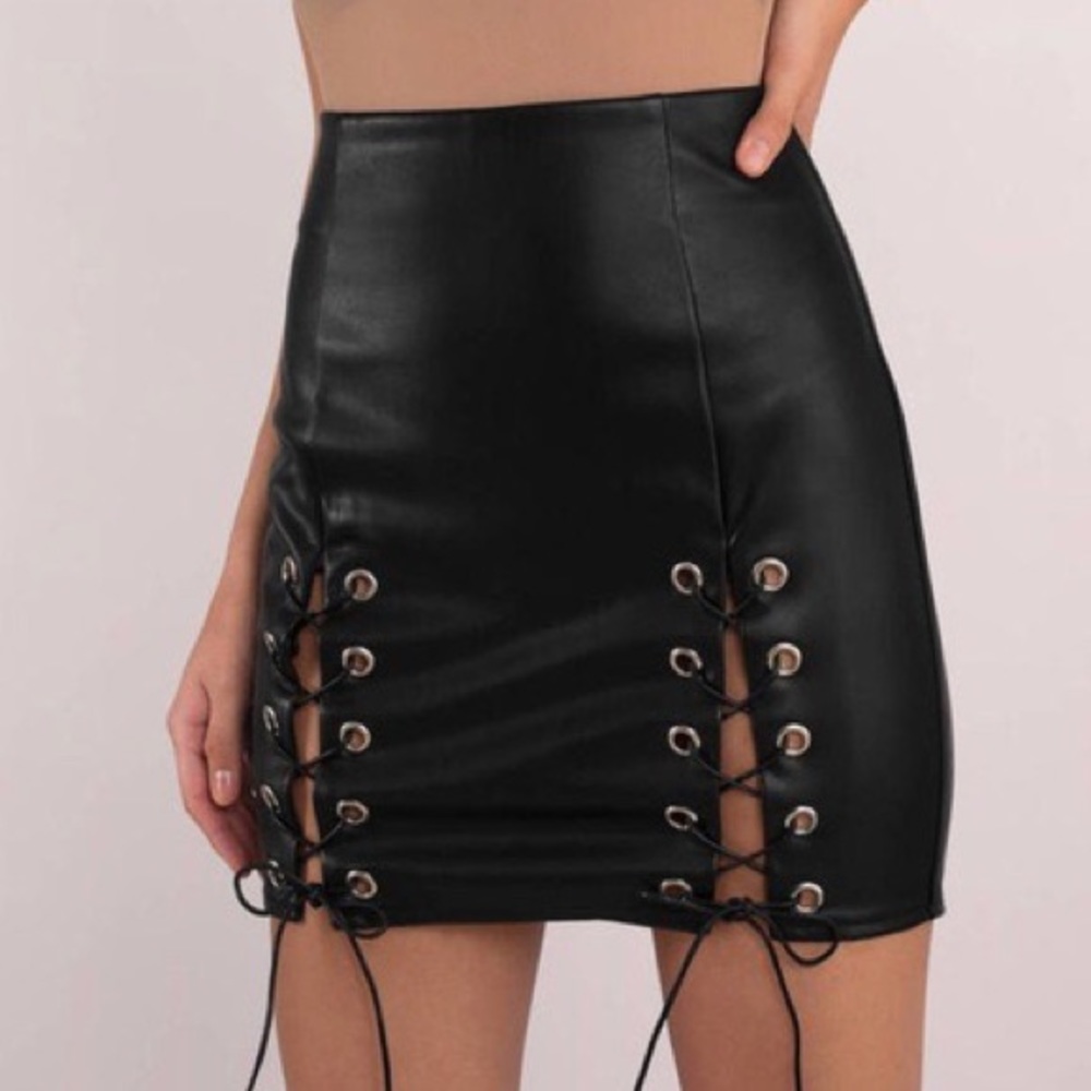 Tiger Mist - Avalon - Leather Skirt